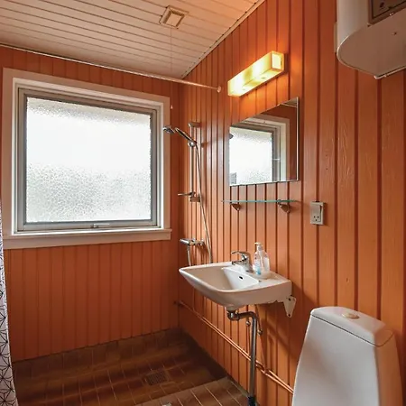 Semesterbostad Stunning In With Kitchen